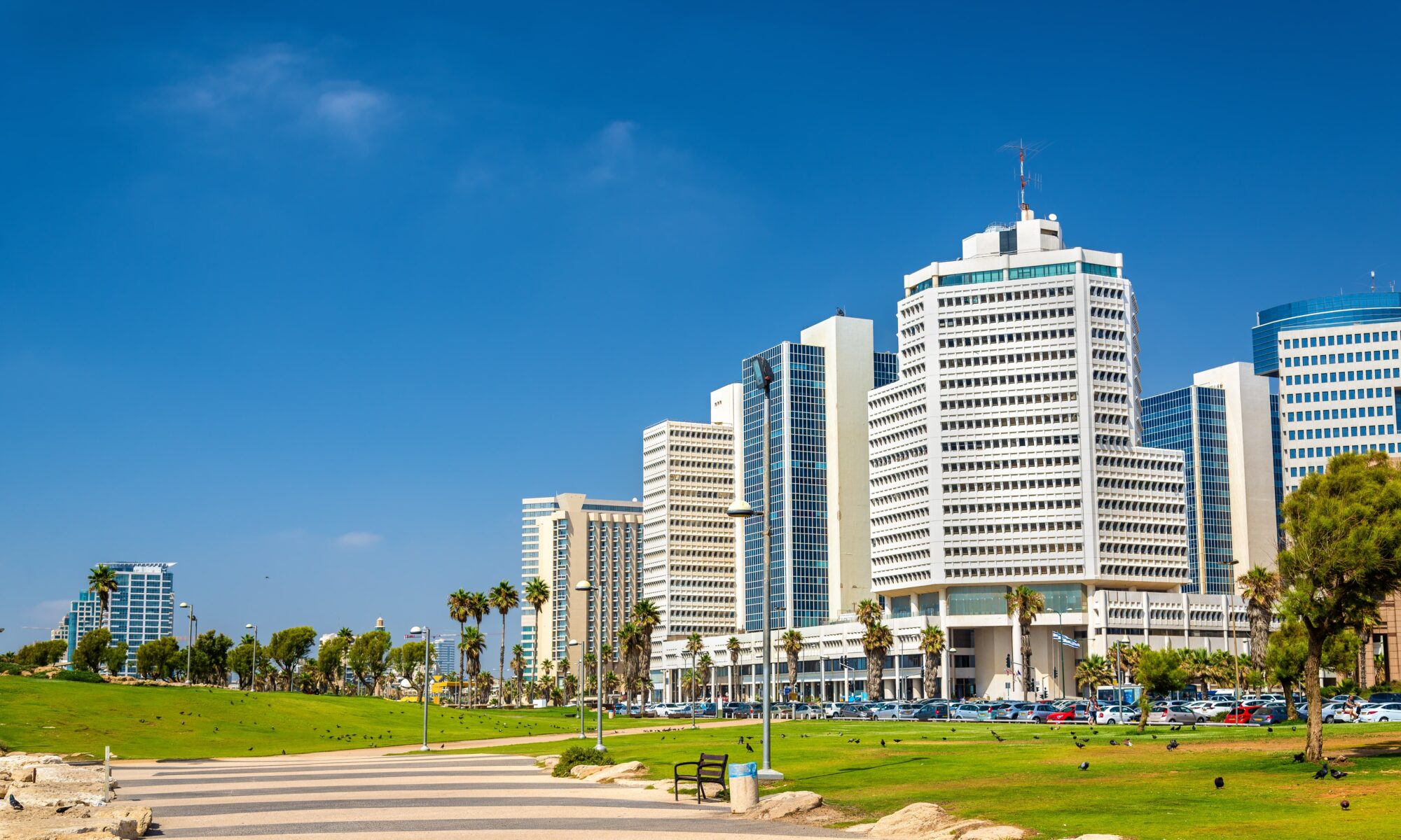view-mediterranean-waterfront-tel-aviv-israel-min